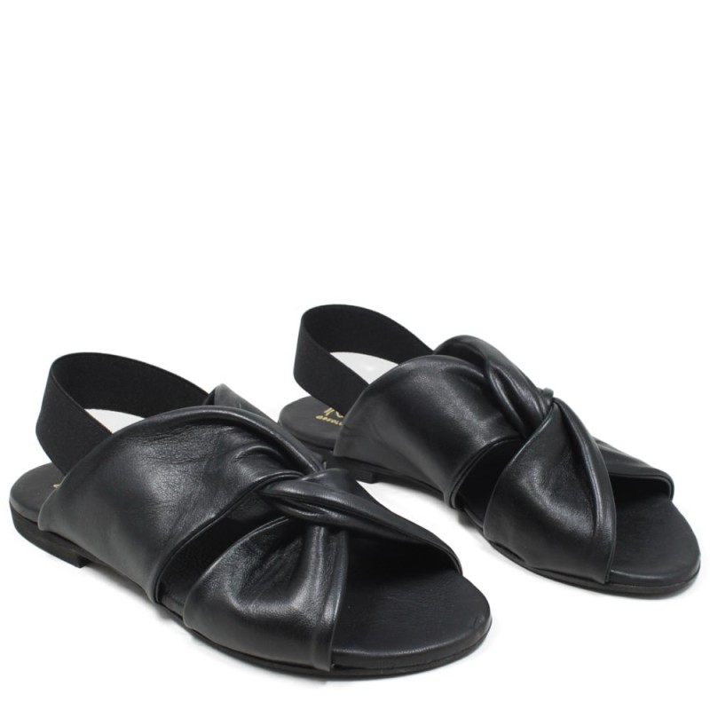 Flat Sandals in Genuine Leather with elastic "Cross" - Black