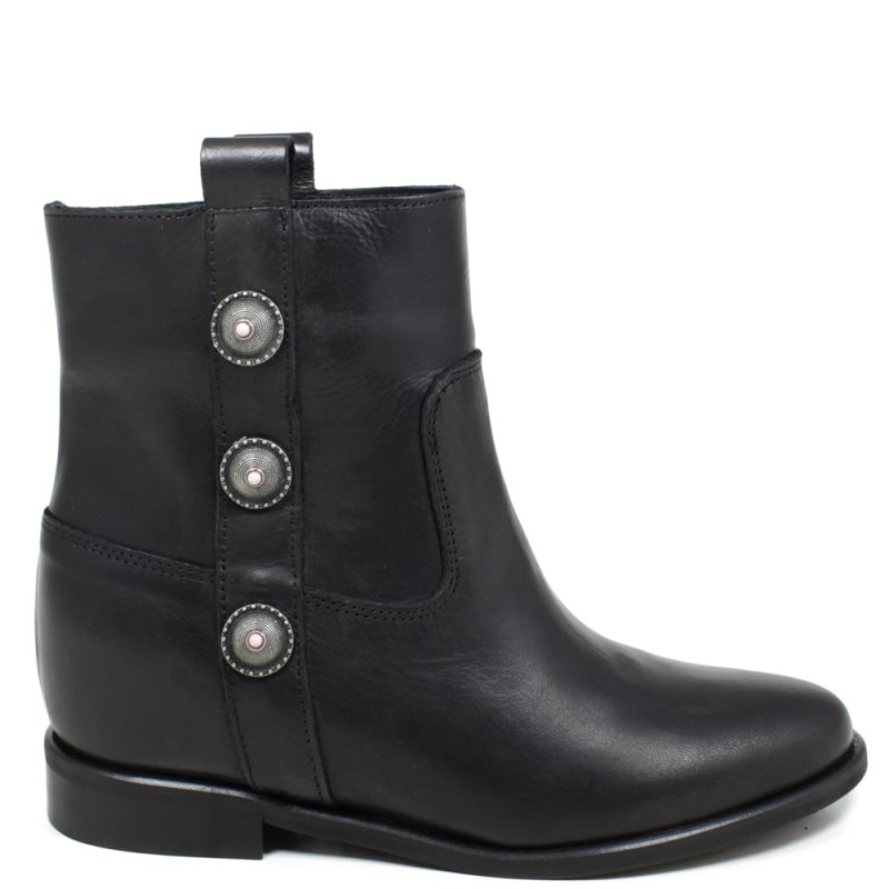 Hidden Wedges Low Boots with buttons "V20" - Black Leather
