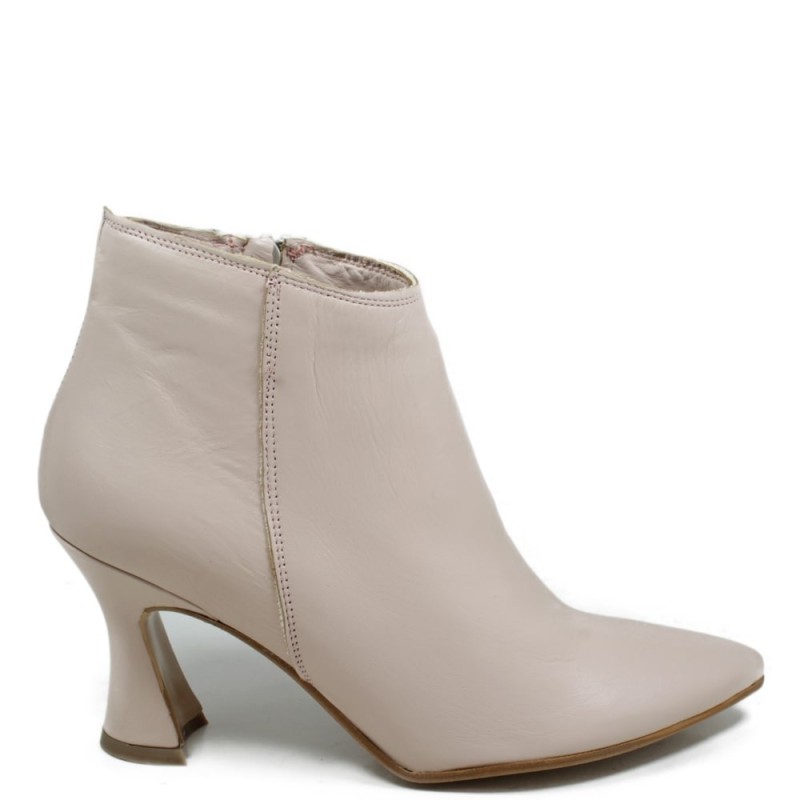 Ankle Boots with Fine Tip and Spool Heel "2754" - Nude
