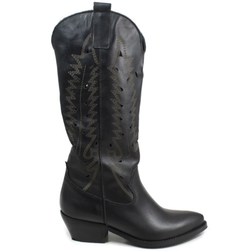 Camperos Texan Laser Perforated Boots 'JULIA" - Black