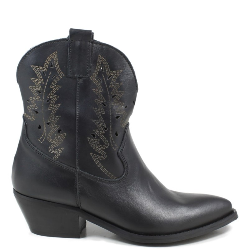 Low Camperos Texan Laser Perforated Boots 'CLARA" - Black