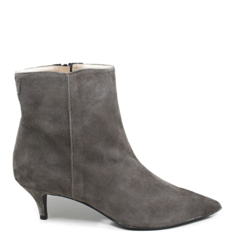 Ankle Boots with Fine Tip "215" - Taupe Suede