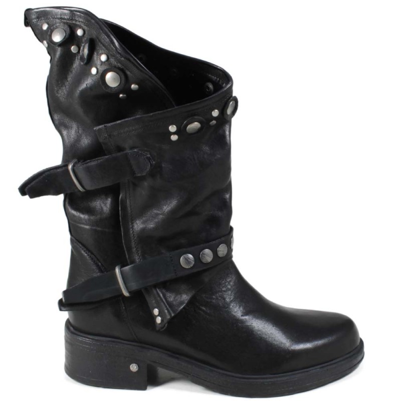 Biker Boots with Studs and Zipper "MAIRA" - Washed Black