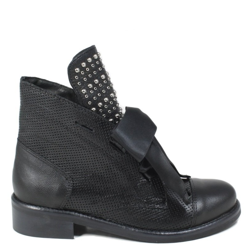 Military Boots Perforated with studs and satin lace '1685' - Black