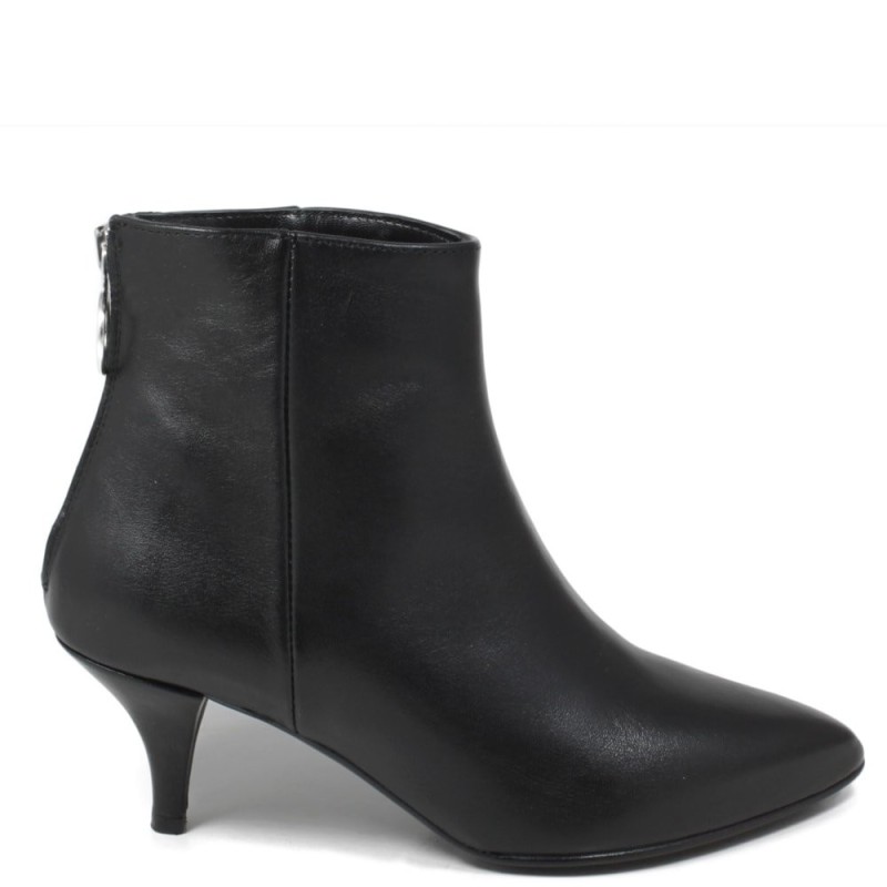 Ankle Boots with Fine Tip "065" Black